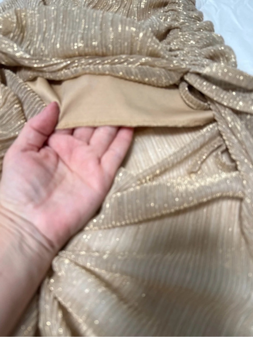 PrettyLittleThing Metallic Gold Ruched Slip Maxi Dress - Picture 4 of 8